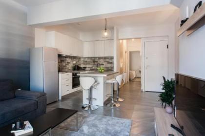 Urban & Cozy 1BD Apartment in Ampelokipoi Area by UPSTREET - image 8