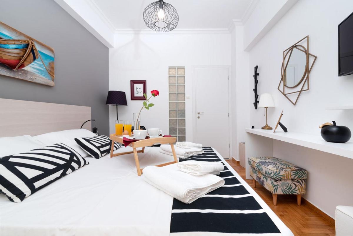 Lyto by Heloni Apartments - image 3