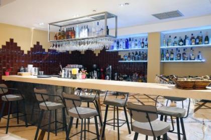 Athens Starlight Hotel - image 15