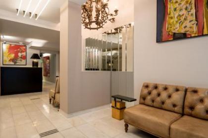 Fos DownTown Suites - image 2