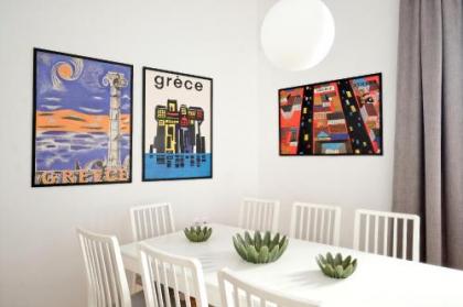 Art in Athens Suite - image 20
