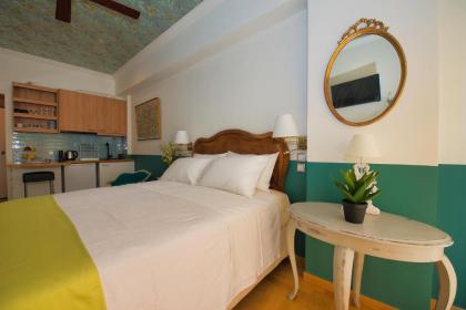Rastoni Athens Suites near Acropolis at Tsatsou street - image 19