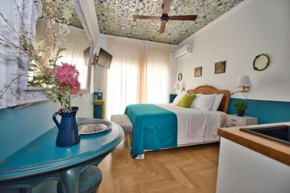 Rastoni Athens Suites near Acropolis at Tsatsou street - image 2