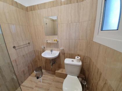 City Centre Stylish rooms - image 11