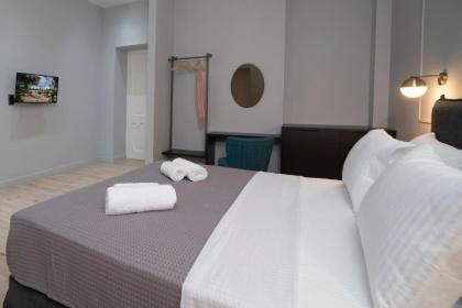 Plaka Arch Suites - image 17