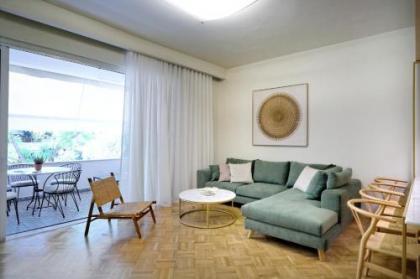 The Fancy Philosopher Apartment - image 1