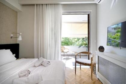 The Fancy Philosopher Apartment - image 8