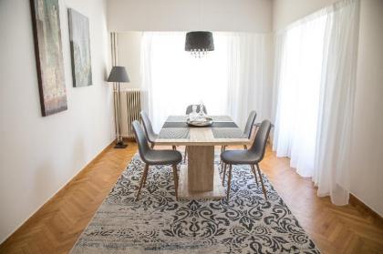 Kolonaki Chic Spacious Center Apartment Athens
