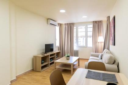 Athens Kyniska Urban Apartment - image 4