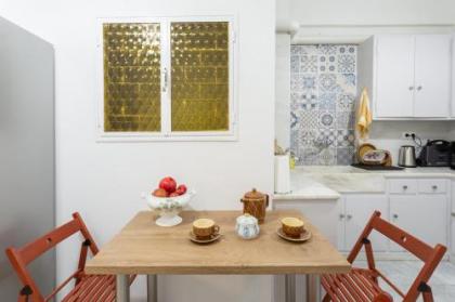 A Short Walk to Syntagma and Plaka by Athenian Homes - image 10
