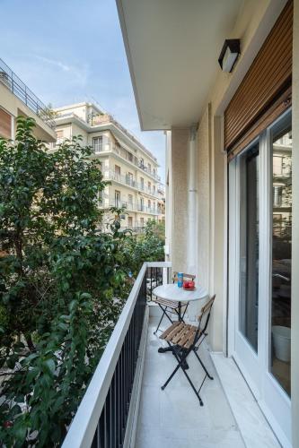 A Short Walk to Syntagma and Plaka by Athenian Homes - image 5