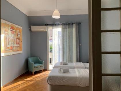 Downtown adorable apartment with Lycabettus view - image 3