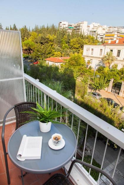 Modern Elegance In The Heart Of Athens! - image 4
