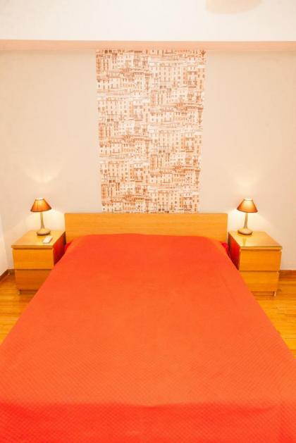 Stylish Penthouse In Athens Downtown - image 3