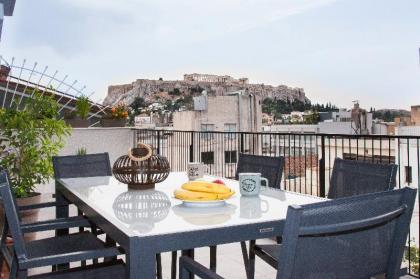 Cozy Penthouse With Stunning View to Acropolis