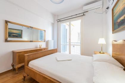 Victoria Plaza Palace Apartments - image 14