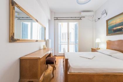 Victoria Plaza Palace Apartments - image 15