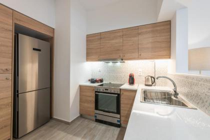 Victoria Plaza Palace Apartments - image 3