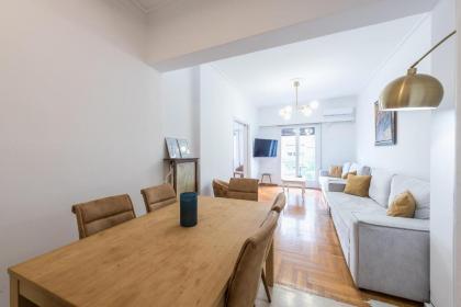 Victoria Queens Suites Apartments - image 17