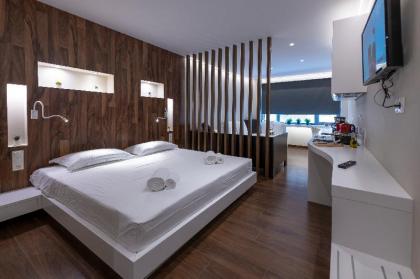 Premium Infinity Suite
