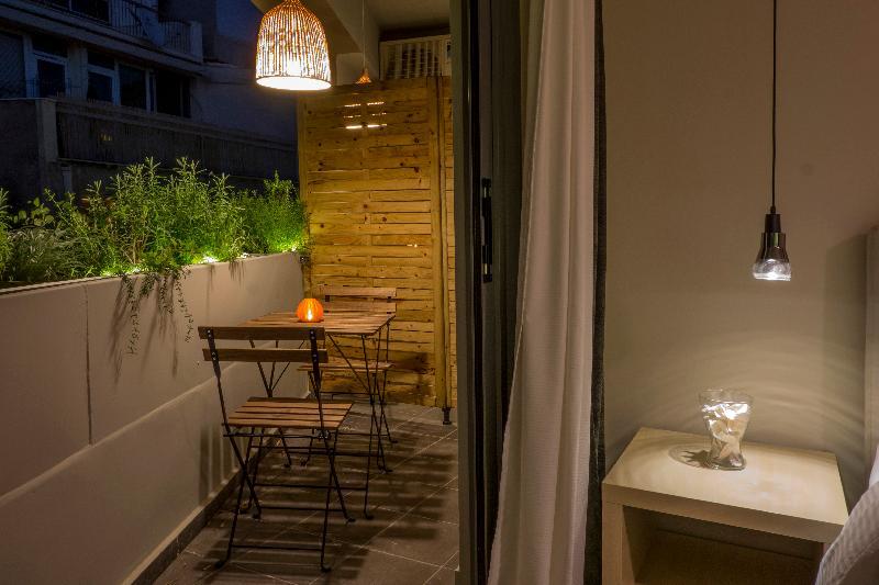 Athens Suites - Suite 201 by the Acropolis - image 3