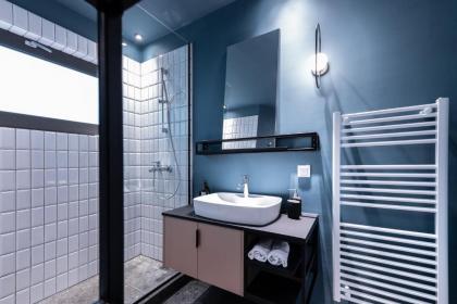 The H Experience Boutique Apartments Athens - image 20