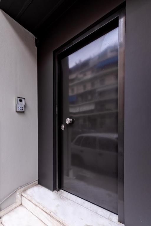 The H Experience Boutique Apartments Athens - image 5
