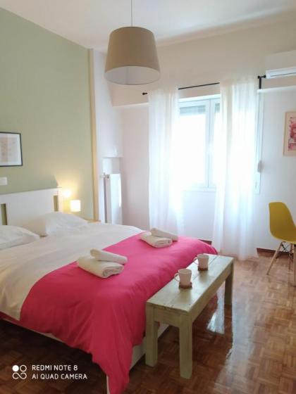 Athens Lycabettus Luxurious Loft - image 15