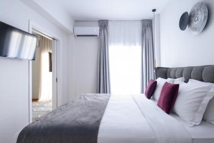 Acropolis Grand Apartment - image 12