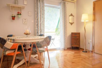 Freshly Refurbished flat in Central Koukaki - image 17