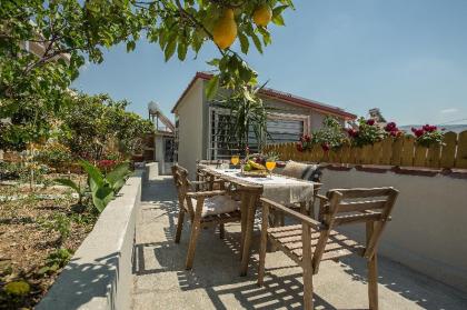 Residence in Athens 