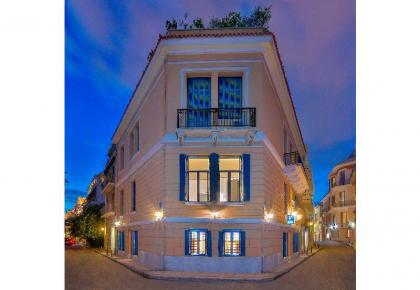 Art Pantheon - Suites & Apartments - image 1