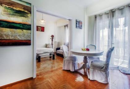 Gazi apartment with Acropolis views - image 10