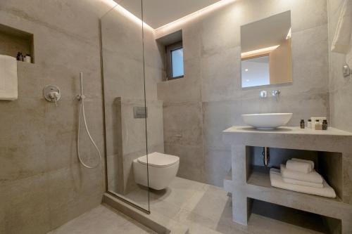 The Convo Syngrou Apartments - image 5