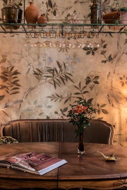 Shila Athens - image 6