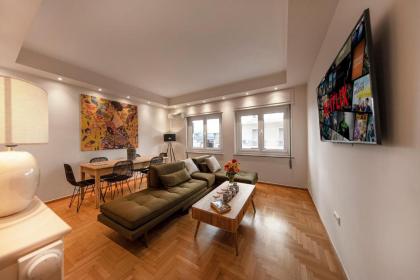 Kolonaki 2 Bdr apartment - image 1