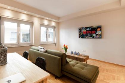 Kolonaki 2 Bdr apartment - image 6