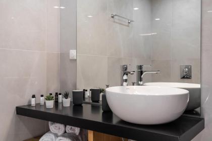 Ermou Athens City Center Apartment - image 17