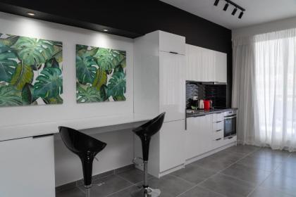 Ermou Athens City Center Apartment - image 3