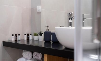 Ermou Athens City Center Apartment - image 4