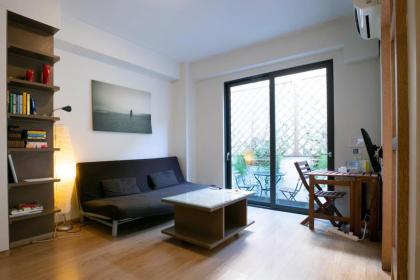 Plaka's quality studio - image 1