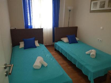 Koukaki Acropolis Apt Great Location - image 13