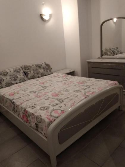 King Palace StudioAthens Center