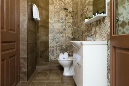 Beautiful City Suites - image 15