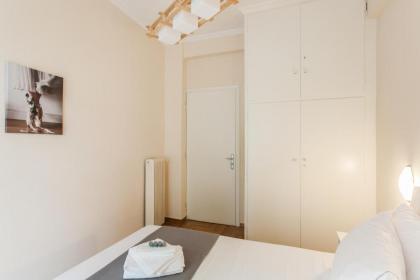 La casa di Plaka - image 9
