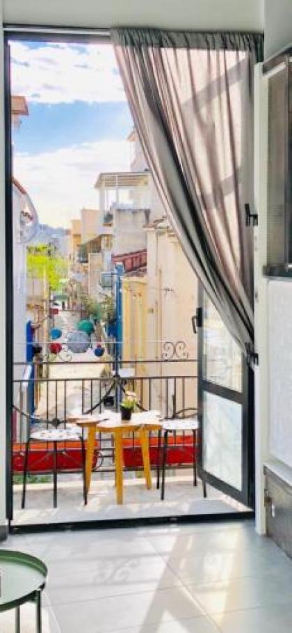 Iconic Athens Hostel - image 10