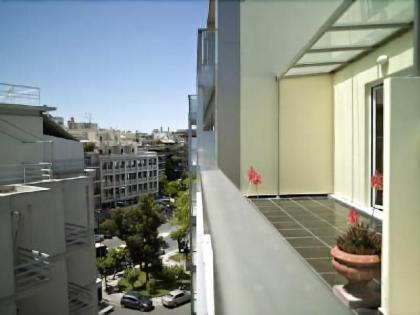Ilisia Hotel - image 4