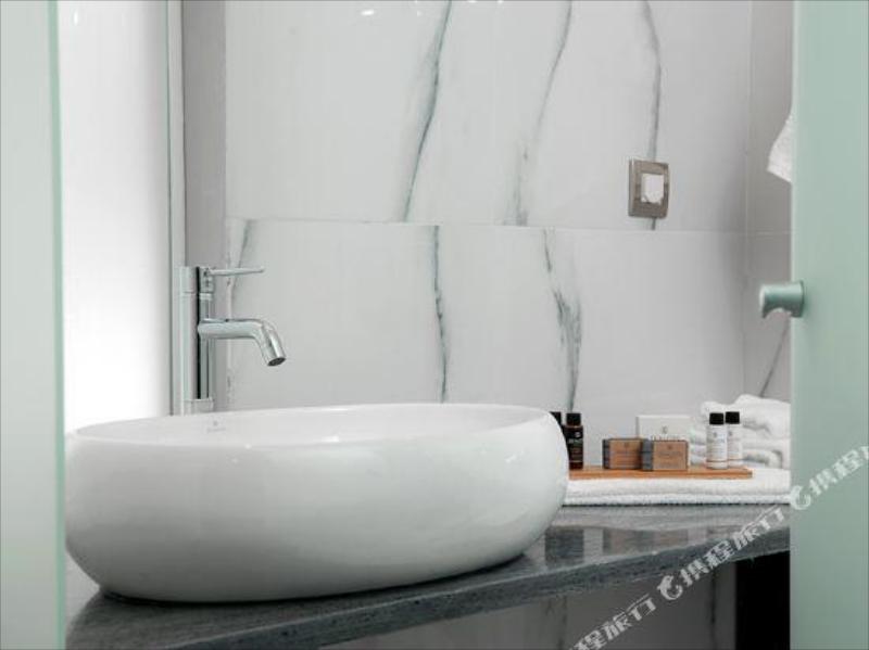 Acropolis Spirit Boutique Hotel - image 4