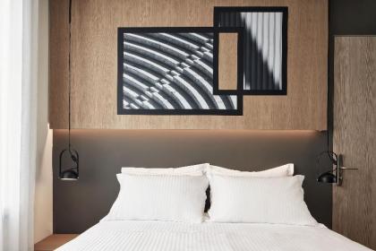 Urban Frame Hotel - image 3