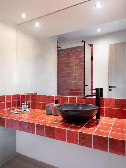 Muse Urban Suites - image 10